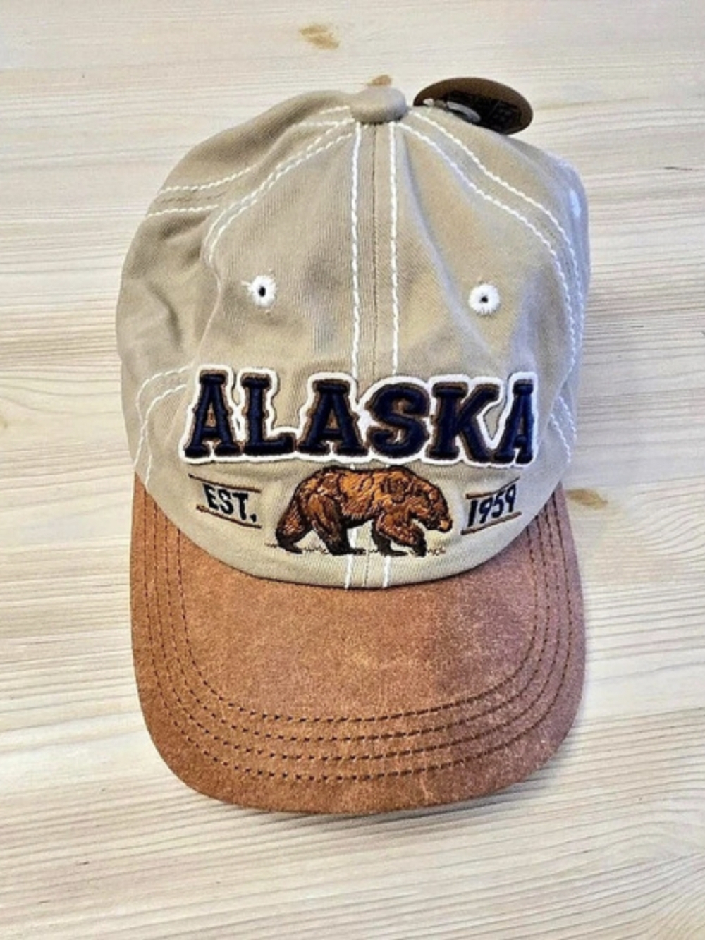 NWT Wear U Been Alaska Grizzly Bear Souvenir Baseball Cap Brown & Beige